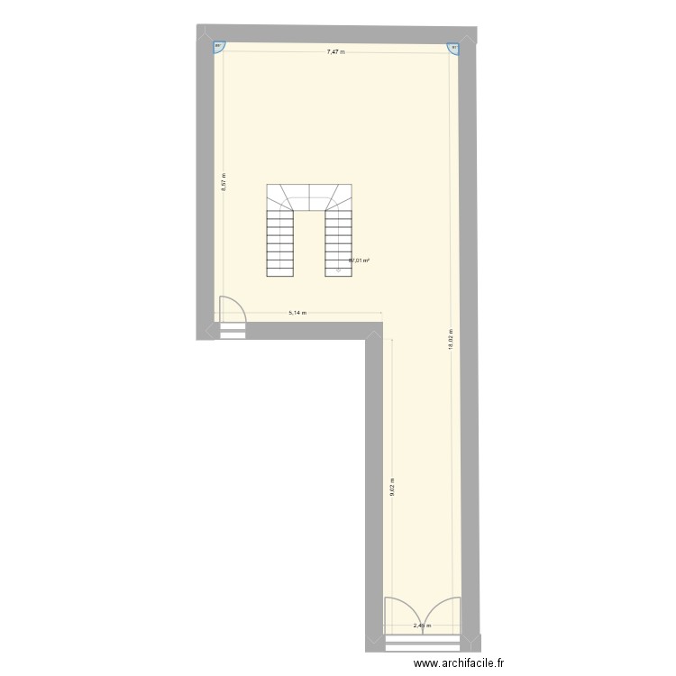 cour rdc. Plan de 1 pièce et 87 m2