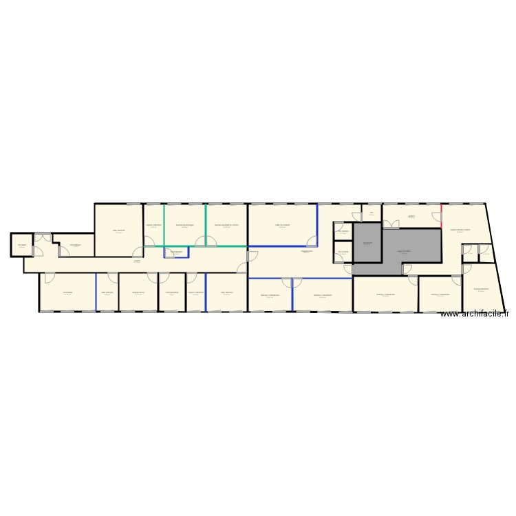 bureau. Plan de 30 pièces et 389 m2