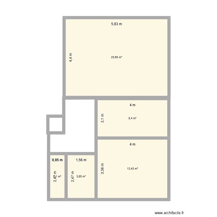 app. Plan de 5 pièces et 53 m2