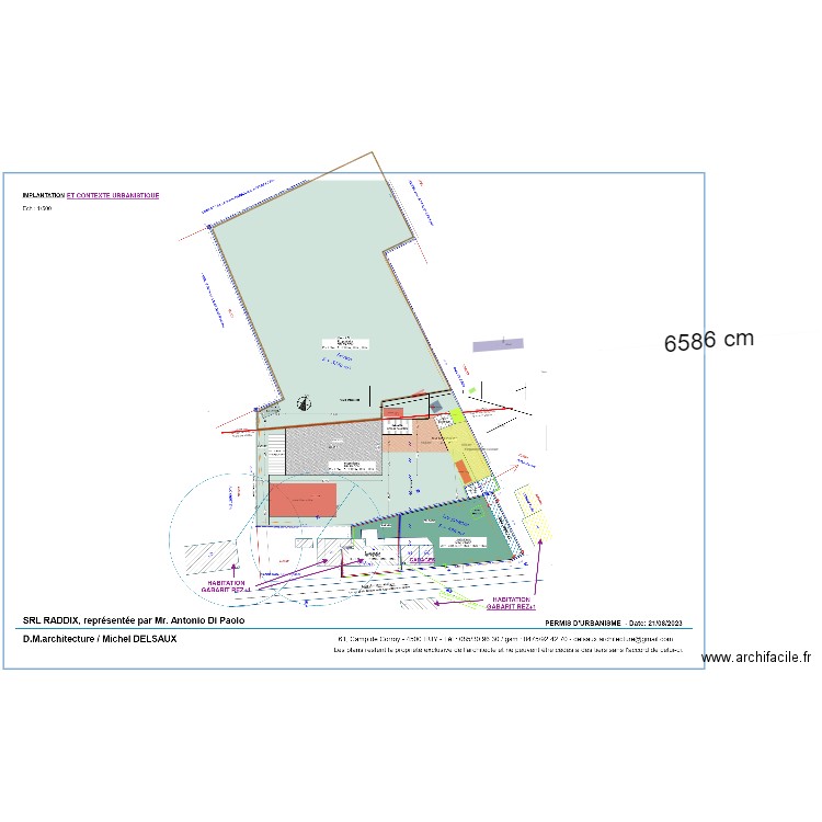 enclos poules et bennes fumier. Plan de 0 pièce et 0 m2
