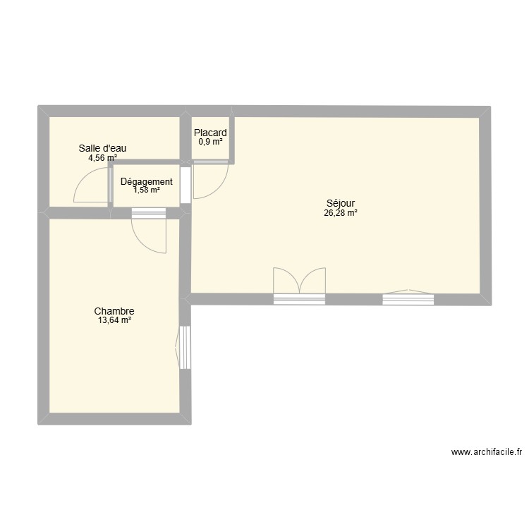 162 RDM P1 RDC. Plan de 5 pièces et 47 m2