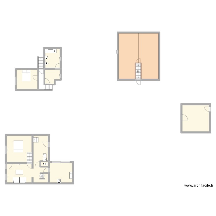 Monthyon house. Plan de 8 pièces et 163 m2