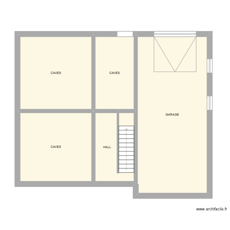 caves. Plan de 5 pièces et 85 m2