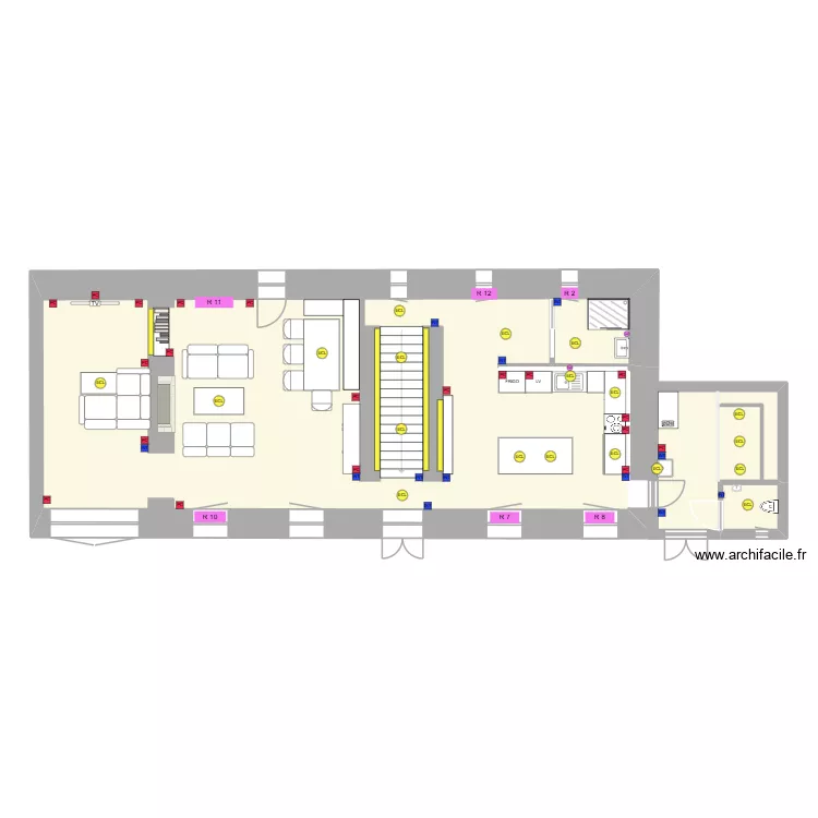 Rdc couleur avec utilit&eacute;s + RADIATEURS. Plan de 3 Pièces et 110 m²