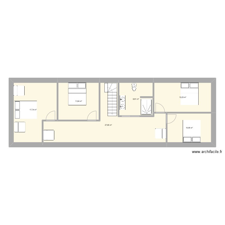 Etage maison. Plan de 6 pièces et 89 m2
