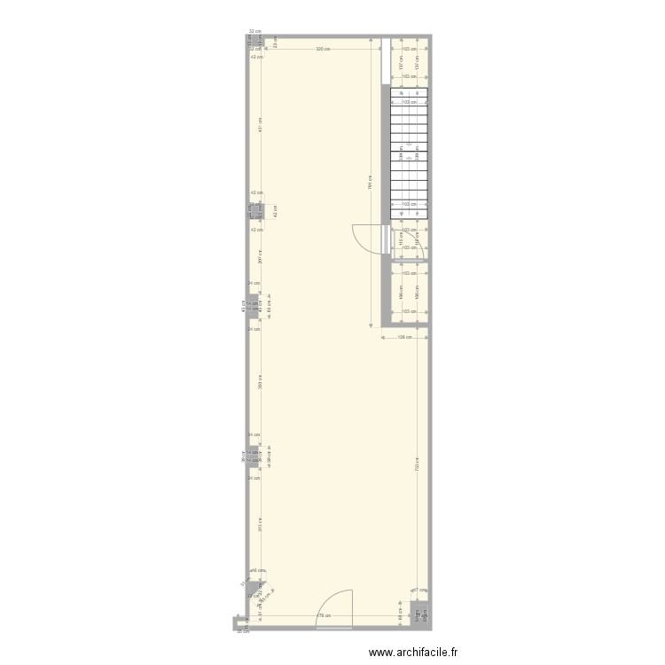 240 saint denis. Plan de 0 pièce et 0 m2