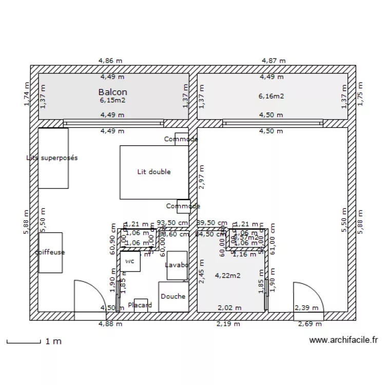 Chambre 4 personnes. Plan de 