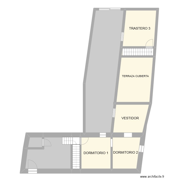 PEDRO IV ENTREPLANTA. Plan de 9 pièces et 129 m2