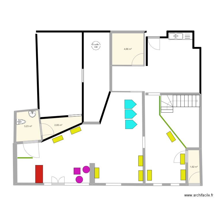 salon1. Plan de 4 pièces et 12 m2