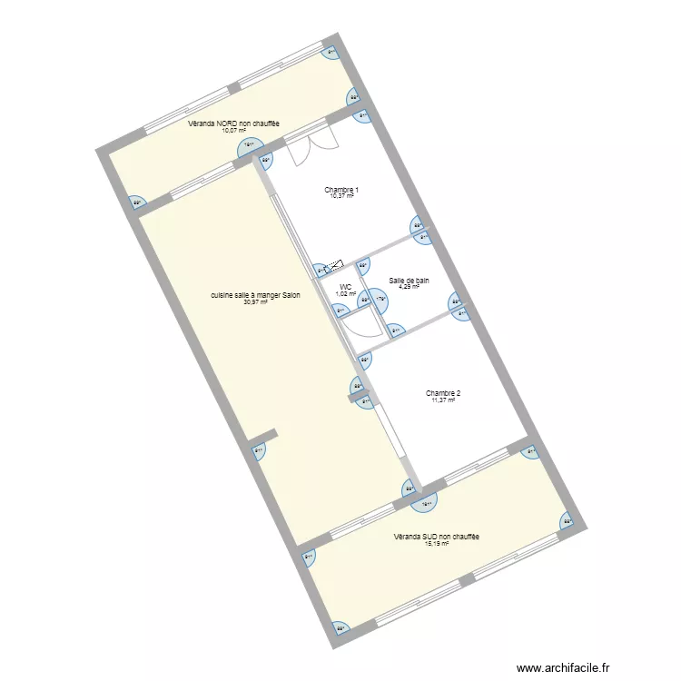 maison la londe les maures avec logias. Plan de 