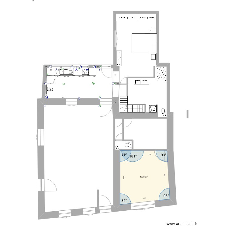 Salle de bain modifier escalier 3. Plan de 1 pièce et 16 m2