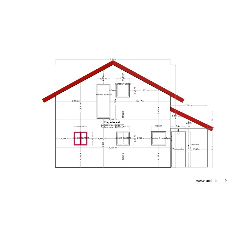facade est. Plan de 0 pièce et 0 m2