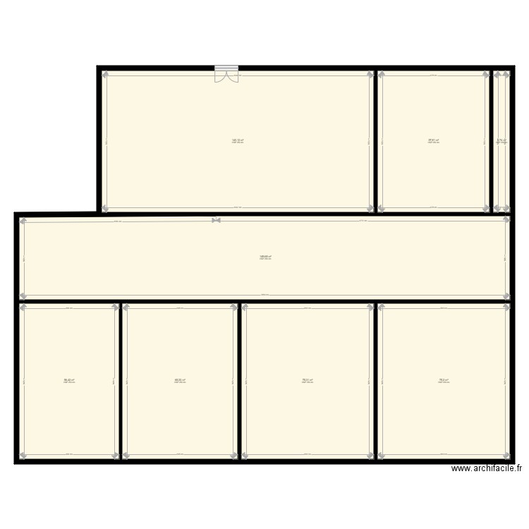 hangar poly activité. Plan de 11 pièces et 840 m2