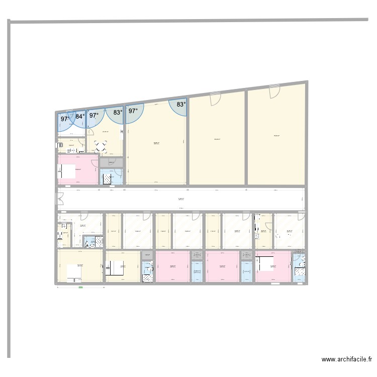 Plan cours 10 * 2 pieces V2. Plan de 34 pièces et 524 m2