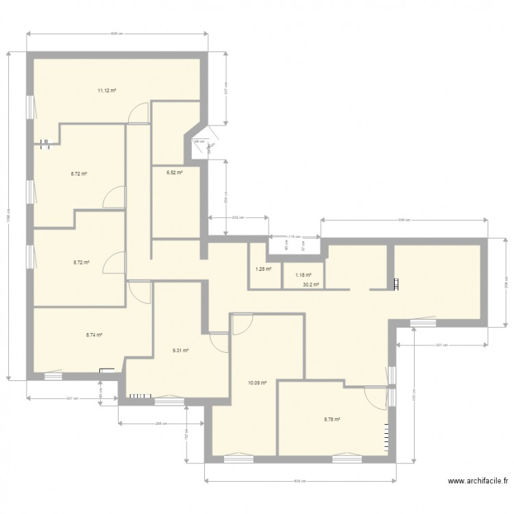 Plan Evry 5 V8 Sans Meubles. Plan de 0 pièce et 0 m2