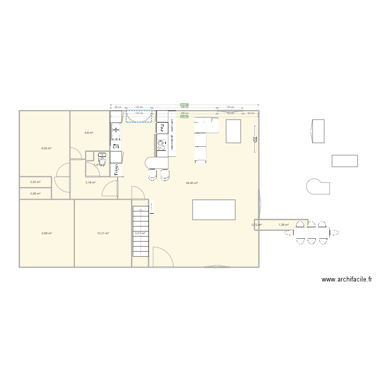 etage. Plan de 12 pièces et 101 m2