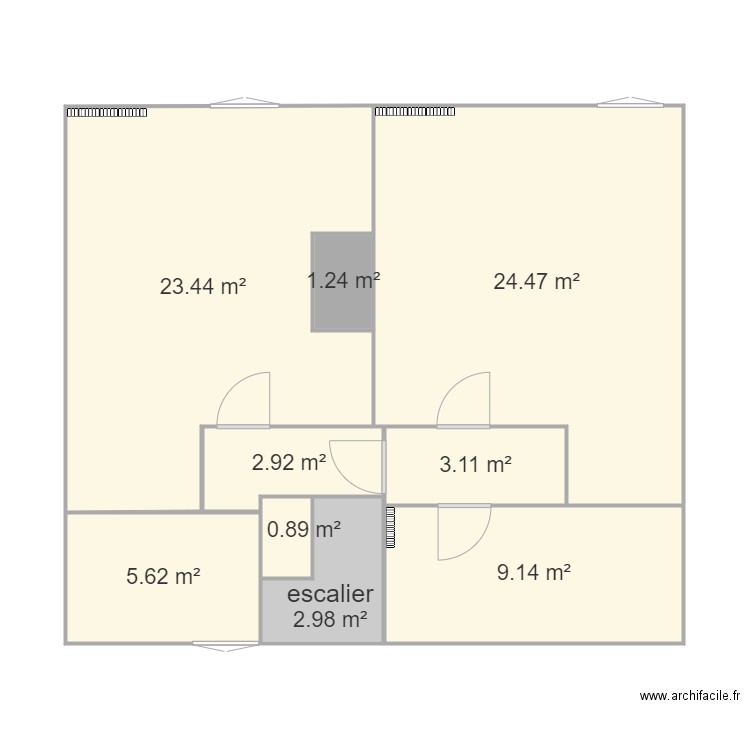 etage grandchamp . Plan de 9 pièces et 74 m2