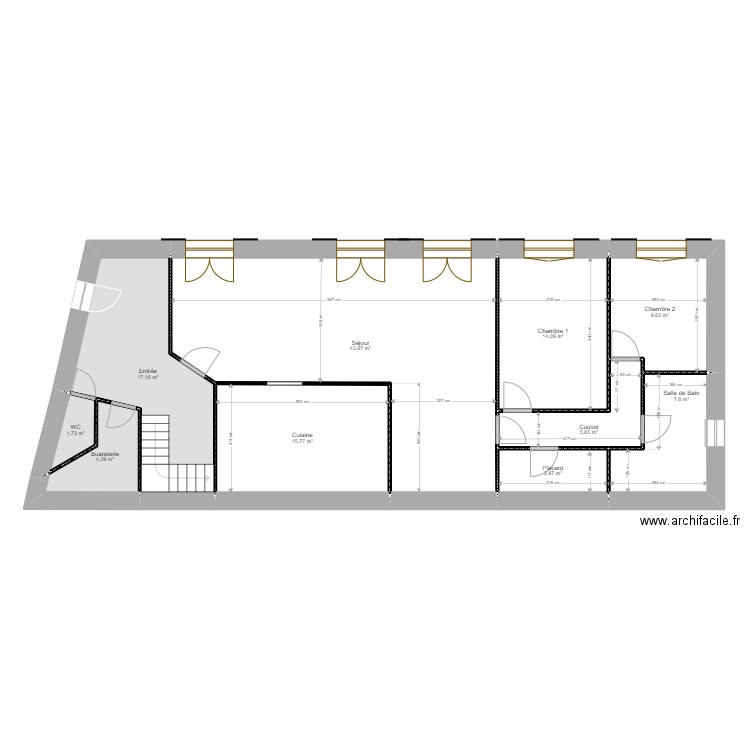 TNE Maison. Plan de 10 pièces et 123 m2