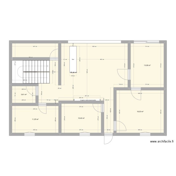 rdc. Plan de 6 pièces et 113 m2