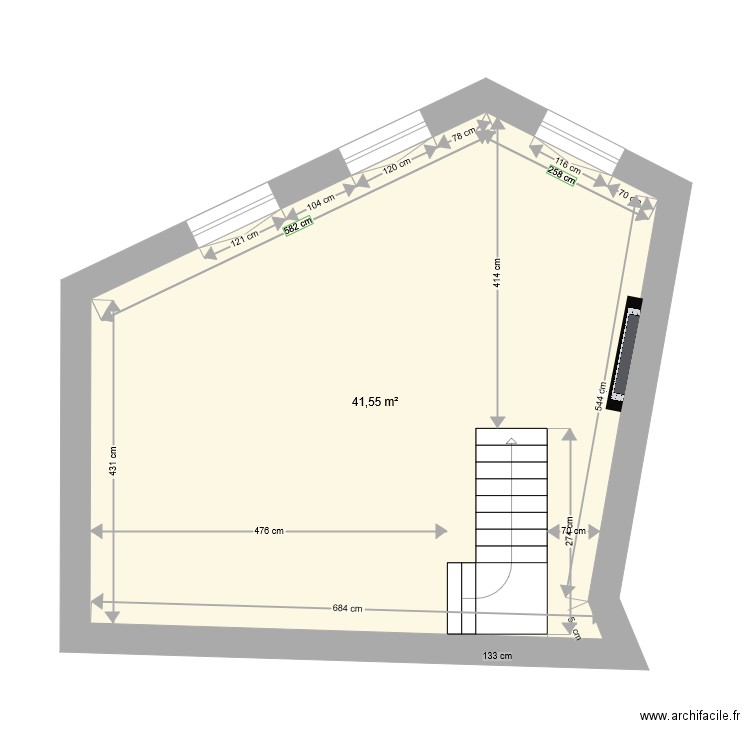 CH03160 1ER ETAGE APRES TRAVAUX. Plan de 0 pièce et 0 m2