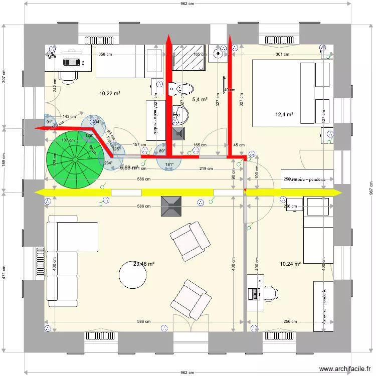 2e &eacute;tage arriv&eacute;e escalier. Plan de 