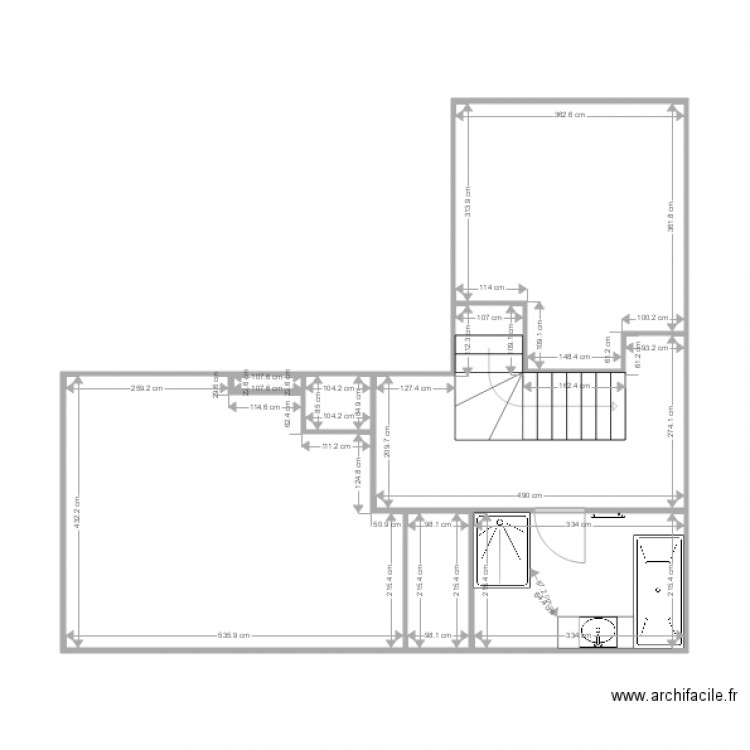 ETAGE APRES CLOISONNEMENT VIDE. Plan de 0 pièce et 0 m2