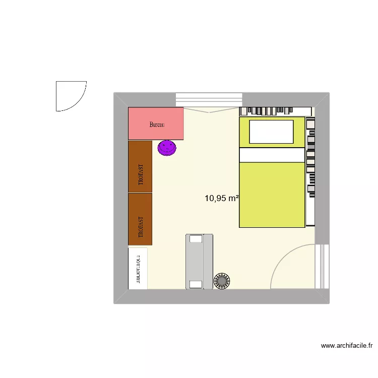 chambre. Plan de 1 pièce et 11 m²