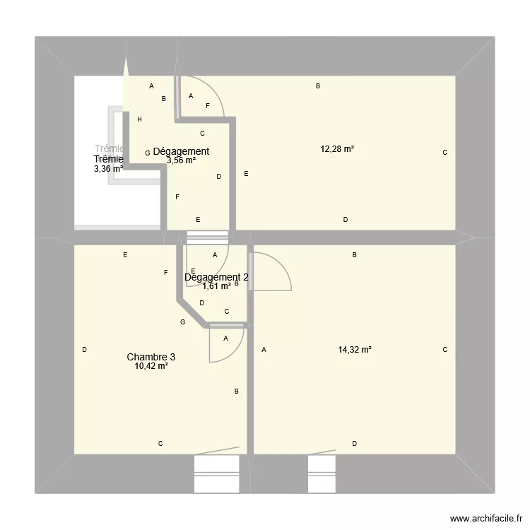 maison castanviels. Plan de 16  et 122 m²