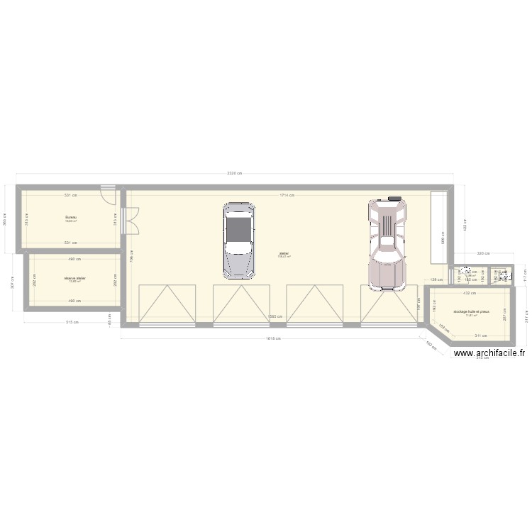 LP automobile. Plan de 6 pièces et 164 m2