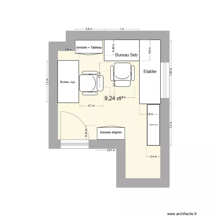 Bureau. Plan de 1 Pièce et 9 m²