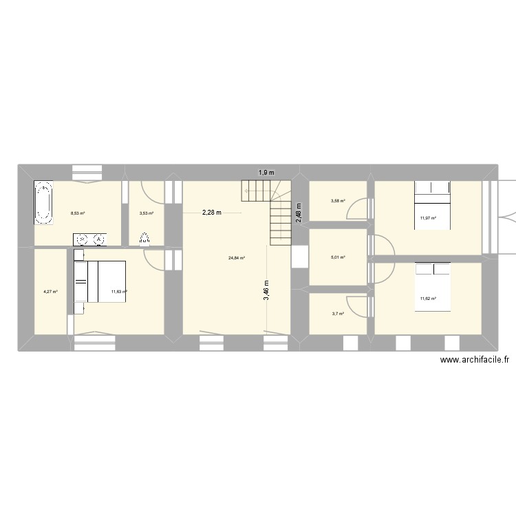 TR Etage. Plan de 10 pièces et 89 m2
