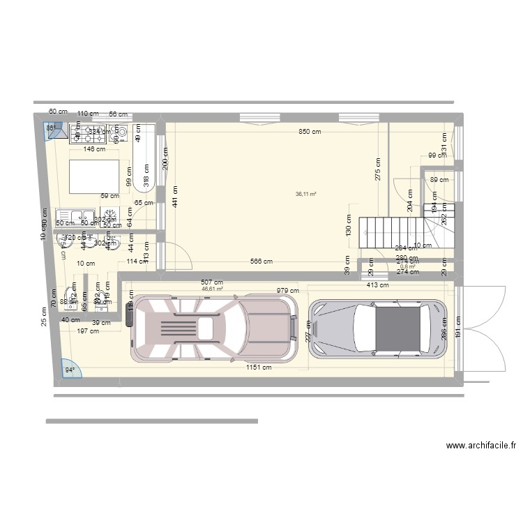 Garage et cantine. Plan de 3 pièces et 84 m2