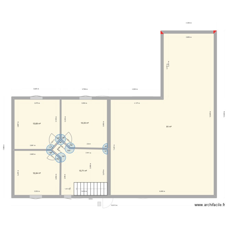 plan agrandis haut. Plan de 23 pièces et 265 m2