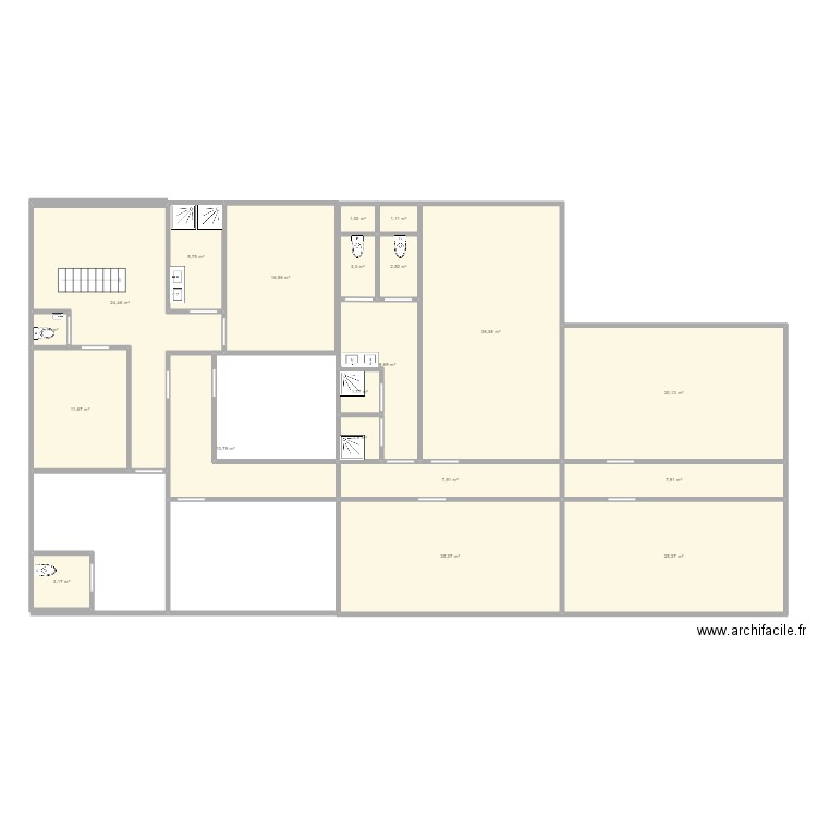 caserne 1er. Plan de 20 pièces et 226 m2