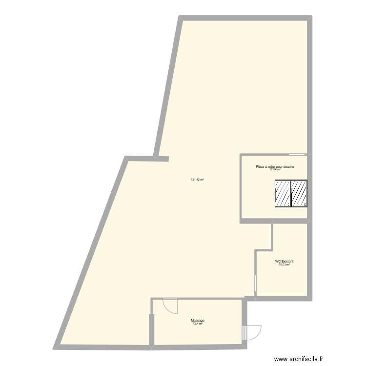 Ville. Plan de 4 pièces et 167 m2