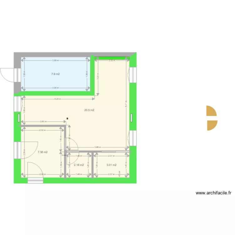 Pi&egrave;ce HUGO avec isolation sans meuble. Plan de 