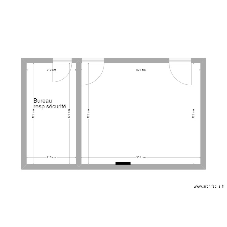 Salle de crise existant . Plan de 2 pièces et 30 m2