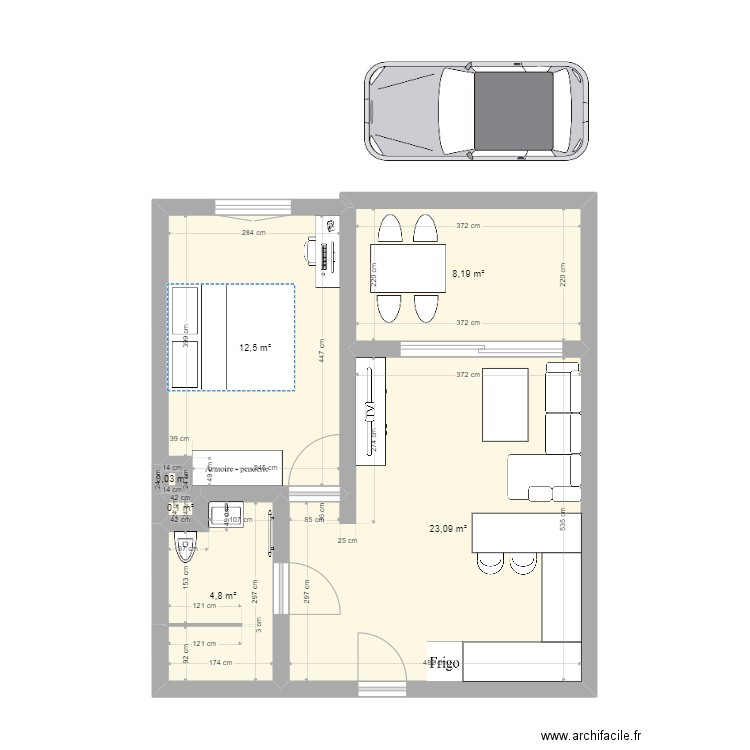 Roissy en brie. Plan de 6 pièces et 49 m2