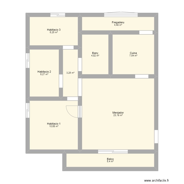 Columbretes. Plan de 9 pièces et 72 m2