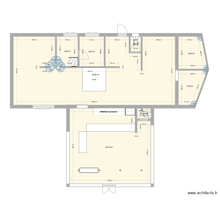 BOULANGERIE NOUSTU. Plan de 8 pièces et 135 m2