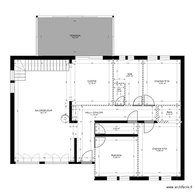 PROJECTION FINALE . Plan de 11 pièces et 131 m2