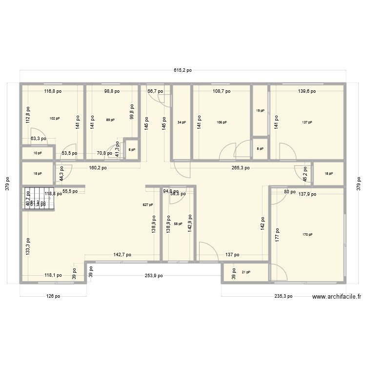 MAISON MAMAN. Plan de 15 pièces et 132 m2