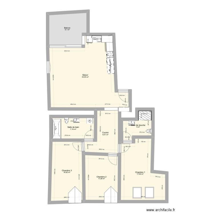 Cronay2. Plan de 8 pièces et 110 m2