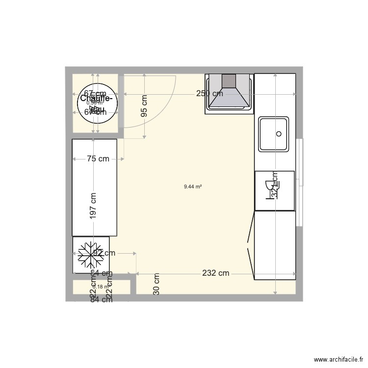 cuisine. Plan de 3 pièces et 10 m2