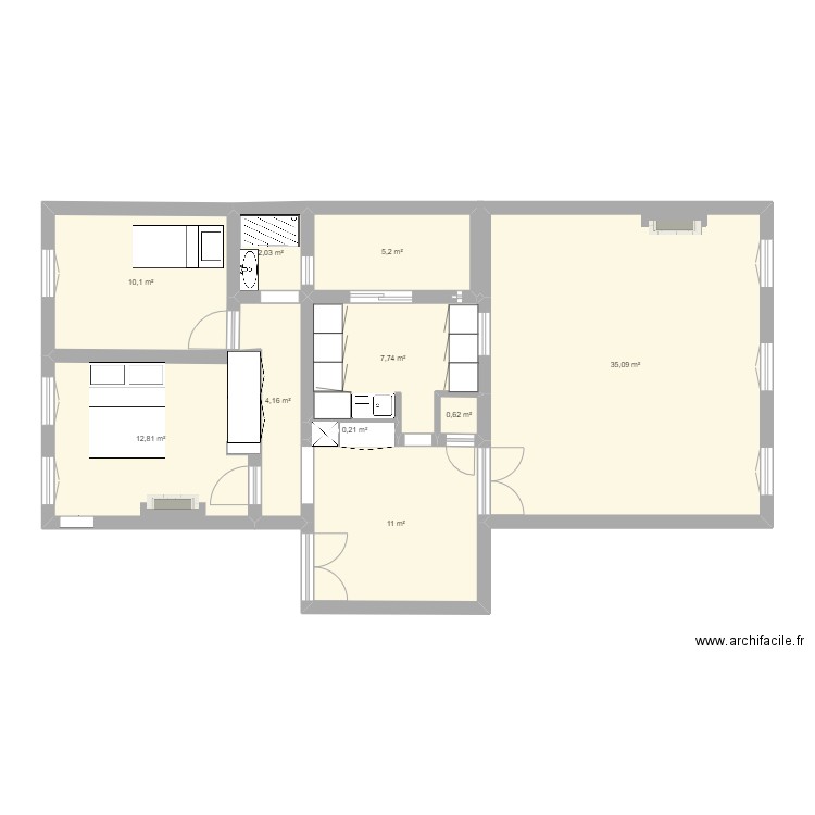 APPARTEMENT. Plan de 10 pièces et 89 m2