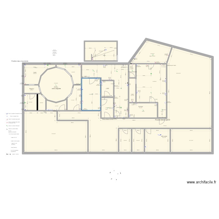 V3 Paris. Plan de 24 pièces et 433 m2