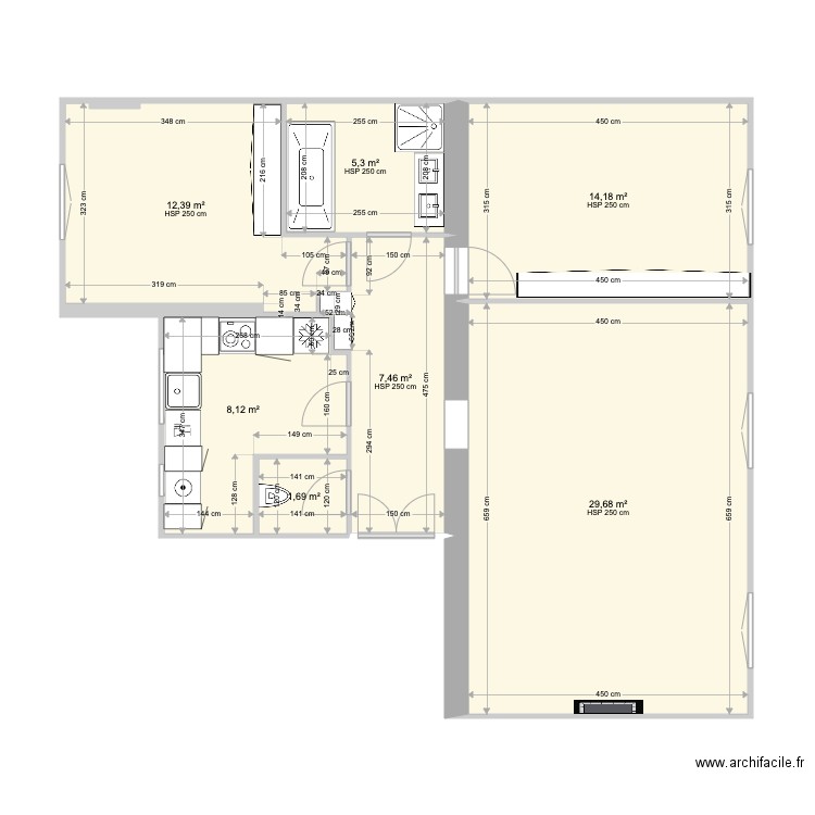 Plan cible avec objet. Plan de 8 pièces et 79 m2