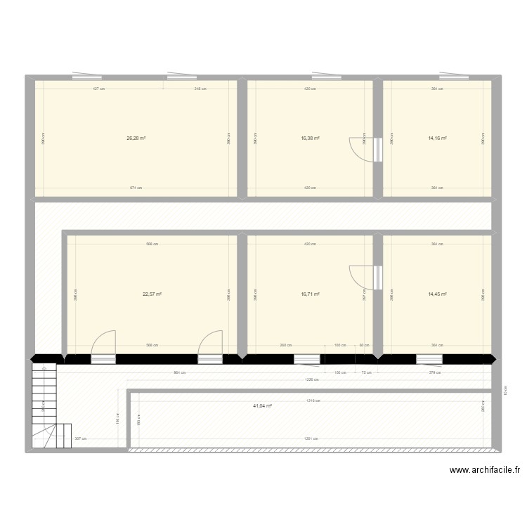 173 République R+1 réno light. Plan de 8 pièces et 170 m2