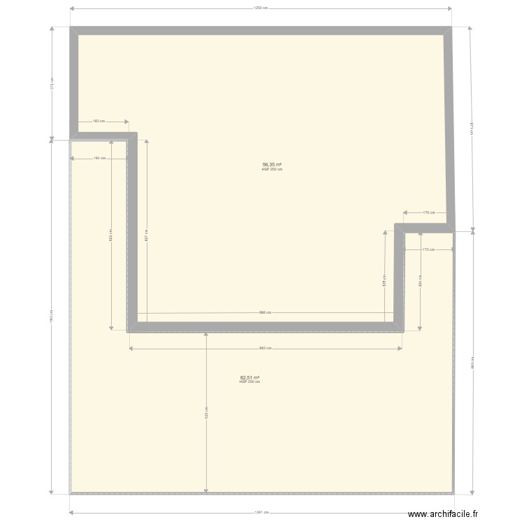 TDH int 2. Plan de 2 pièces et 179 m2