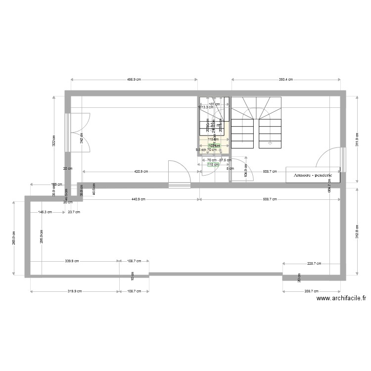 RDC AML Roure. Plan de 0 pièce et 0 m2